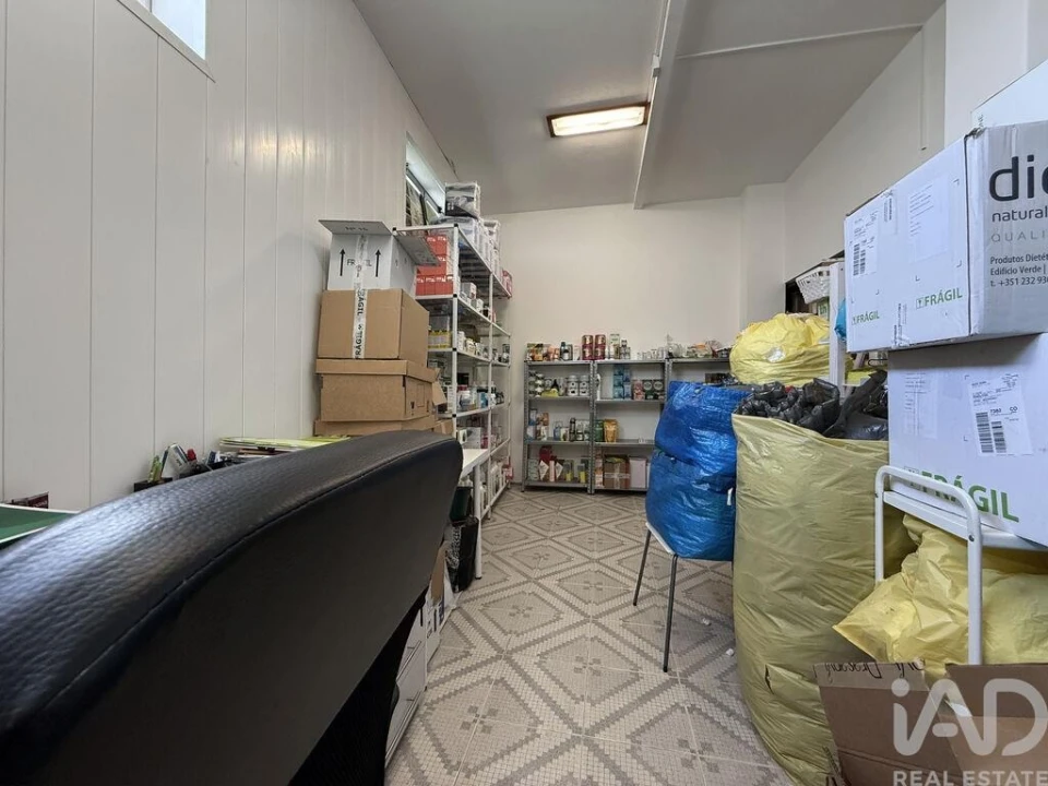 Loja para Venda em Mira Foto 28
