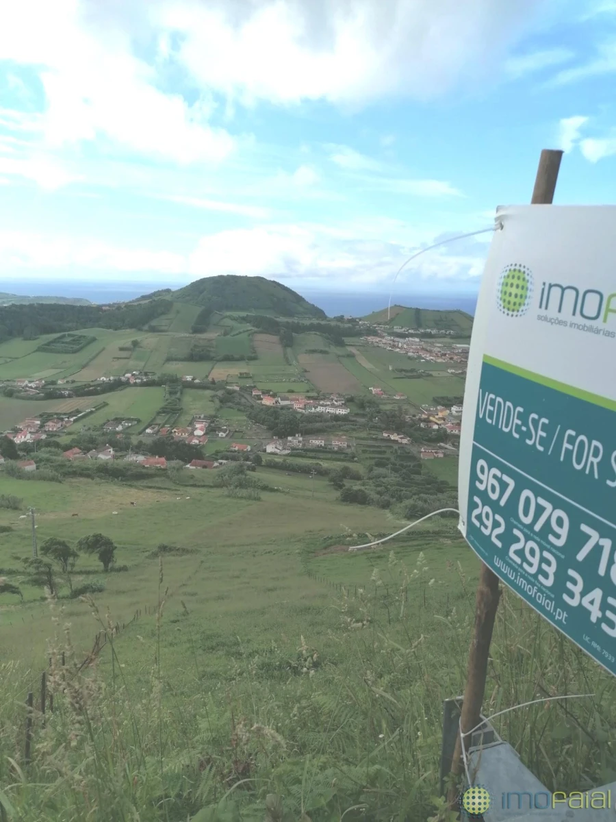 Terreno para Venda em Flamengos Foto 2