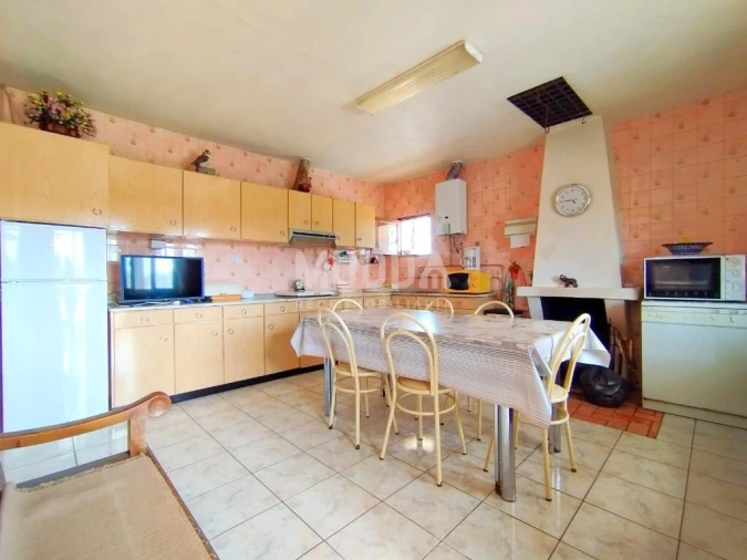 Moradia T4 para Venda em Aguas Frias Foto 15