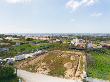 Moradia T4 para Venda em Caldas da Rainha - Santo Onofre e Serra do Bouro