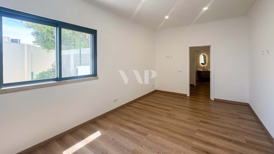 Moradia T5 para Venda em São Brás de Alportel Foto 18