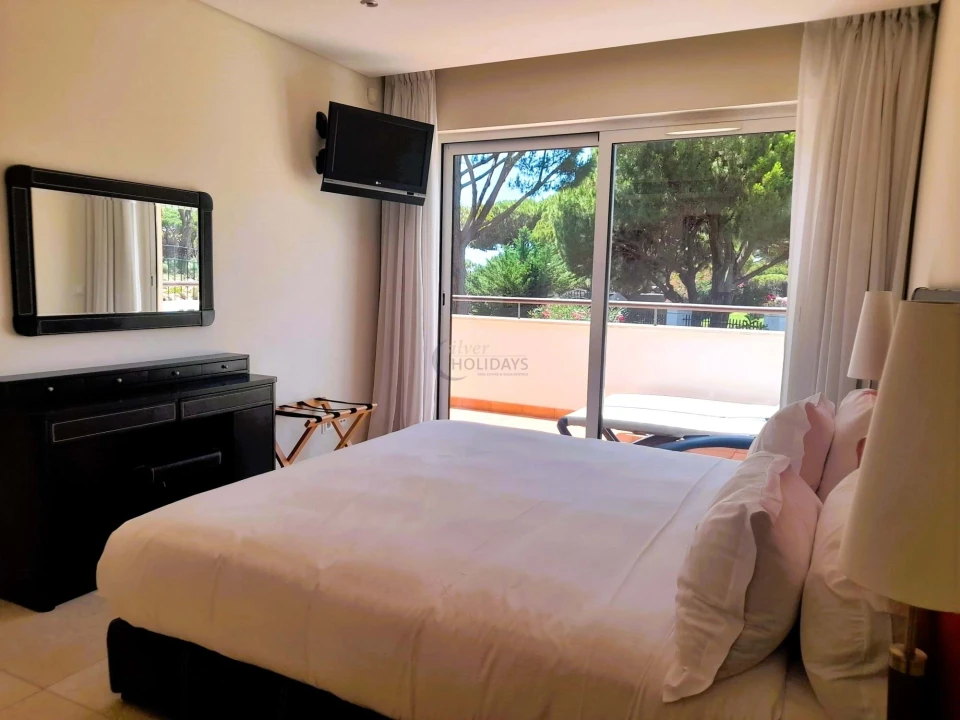Apartamento T2 para Venda em Quarteira Foto 11