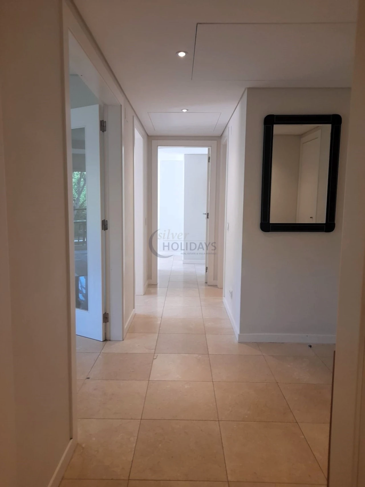 Apartamento T2 para Venda em Quarteira Foto 7
