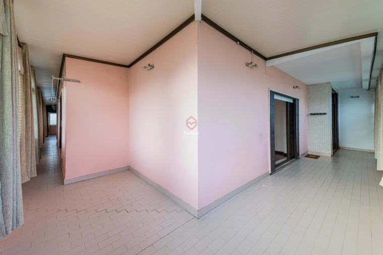 Apartamento T3 para Venda em Carnide Foto 8