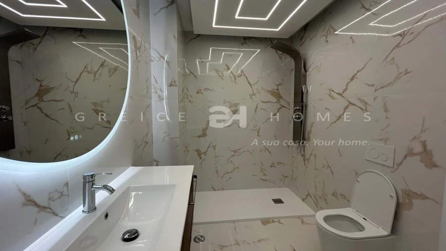 Apartamento T3 para Venda em Quarteira Foto 10