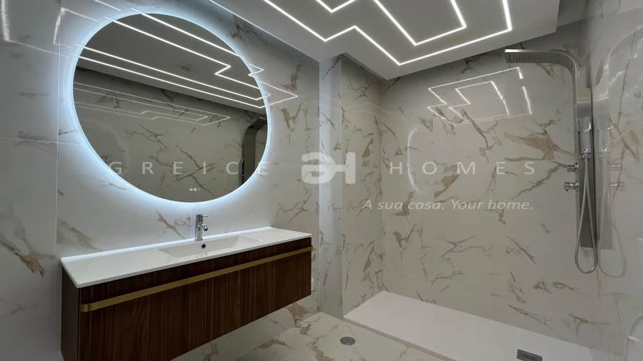 Apartamento T3 para Venda em Quarteira Foto 8