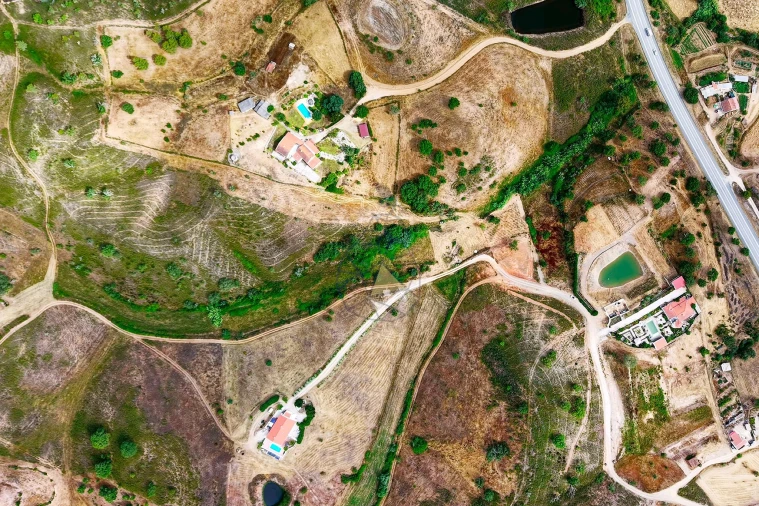 Moradia T3 para Venda em São Marcos da Serra Foto 68
