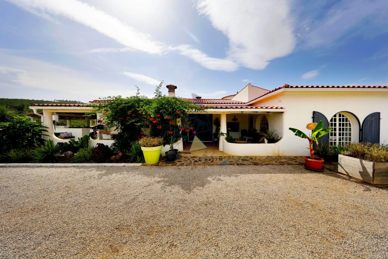 Moradia T3 para Venda em São Marcos da Serra Foto 13