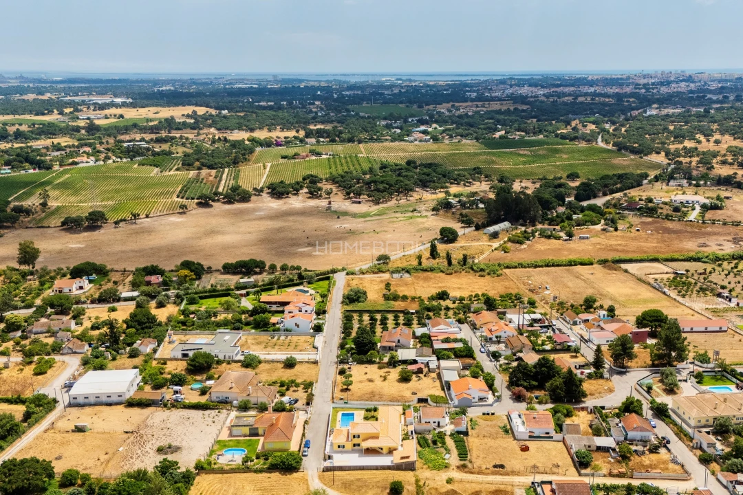 Moradia T4 para Venda em Palmela Foto 36