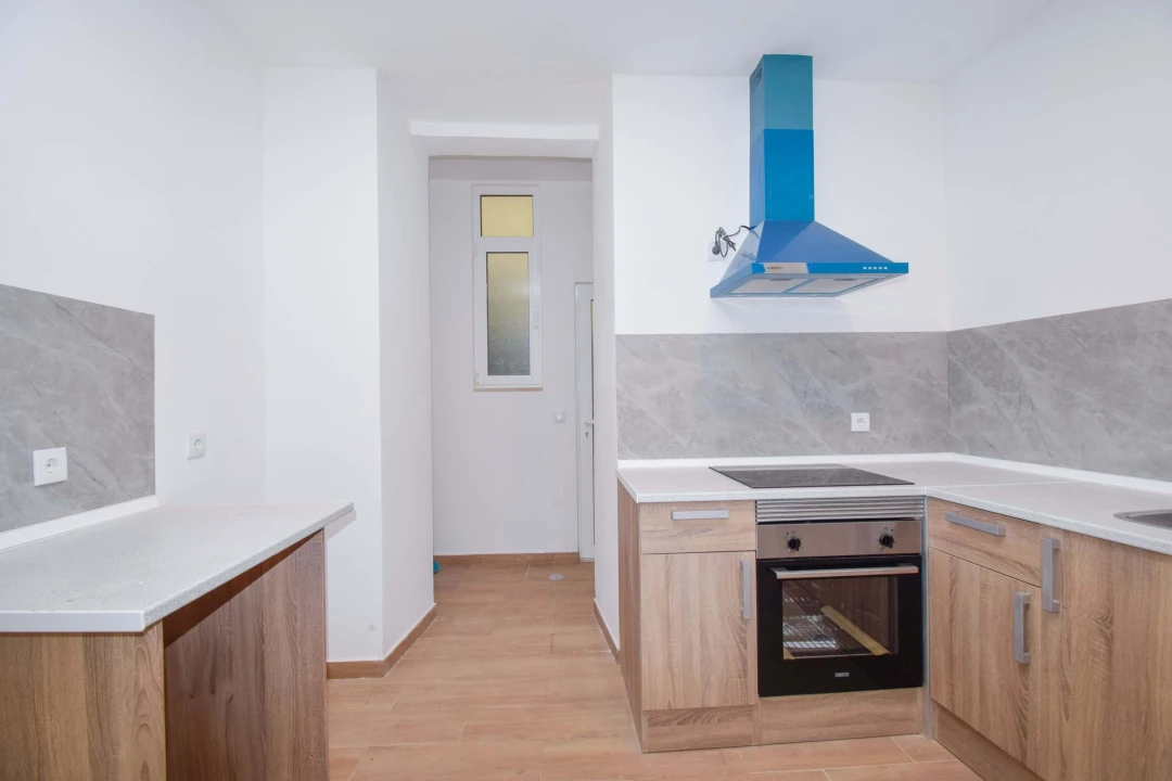 Apartamento T2 para Arrendamento em Misericórdia Foto 14