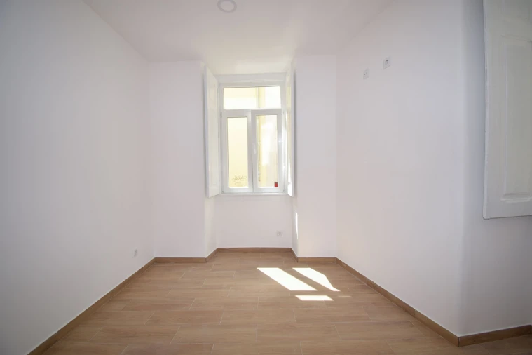 Apartamento T2 para Arrendamento em Misericórdia Foto 2