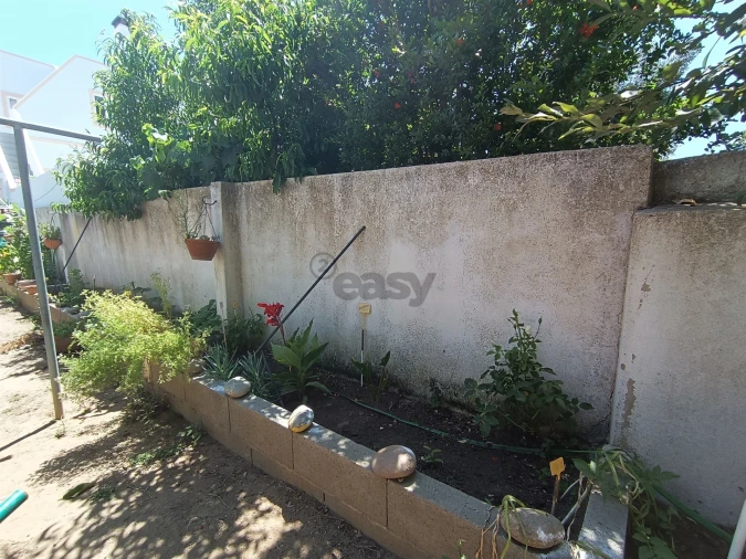 Moradia T2 para Venda em São Domingos e Vale de Água Foto 25