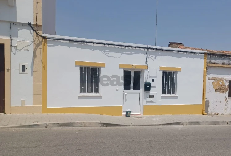 Moradia T2 para Venda em São Domingos e Vale de Água Foto 1