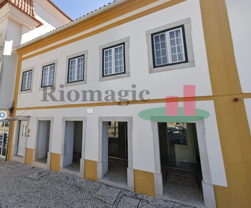 Loja para Venda em Ferreira do Zezere Foto 1