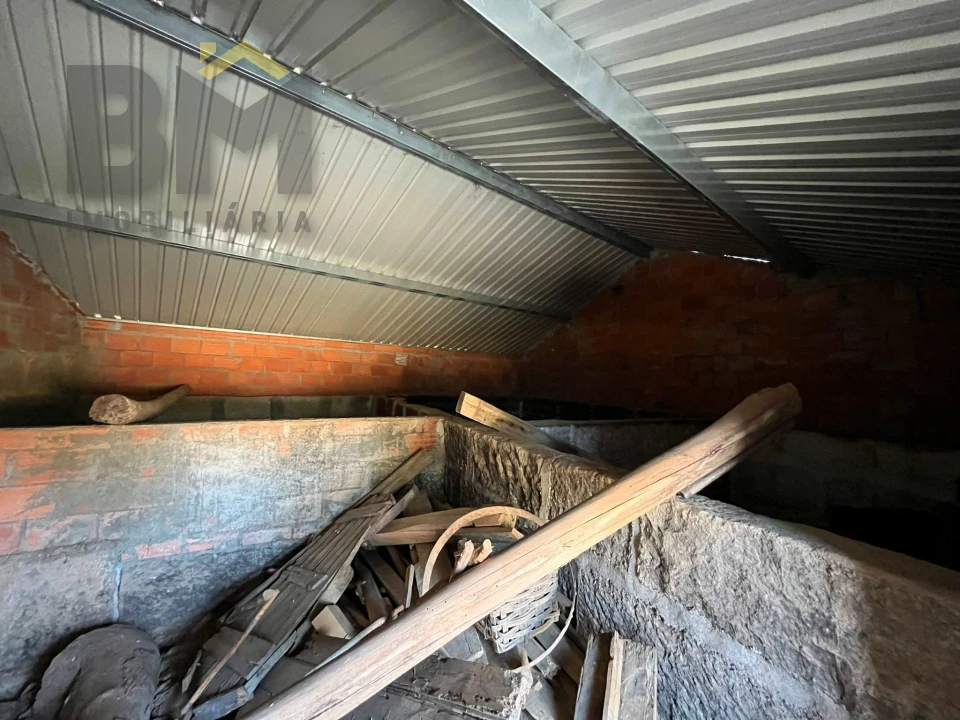 Armazém para Venda em Freixial e Juncal do Campo Foto 5