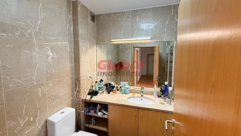 Apartamento T6 para Venda em Viseu