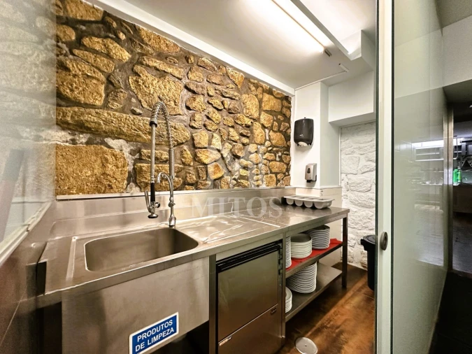 Negócio para Venda em Santa Maria Maior e Monserrate e Meadela Foto 4