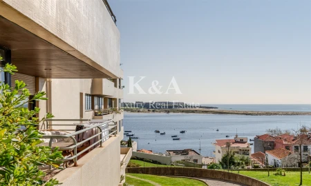 Apartamento T4 para Venda em Aldoar, Foz do Douro e Nevogilde