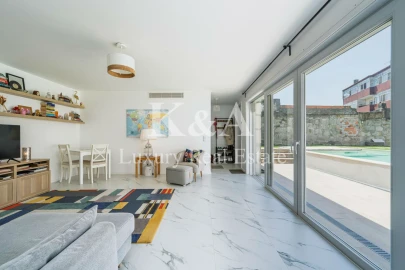 Moradia T5 para Venda em Aldoar, Foz do Douro e Nevogilde