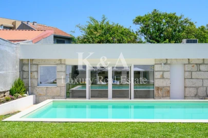 Moradia T5 para Venda em Aldoar, Foz do Douro e Nevogilde