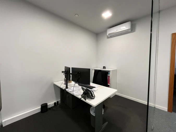 Armazém para Venda em Paços de Ferreira Foto 7