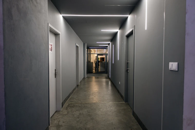 Armazém para Venda em Paços de Ferreira Foto 11