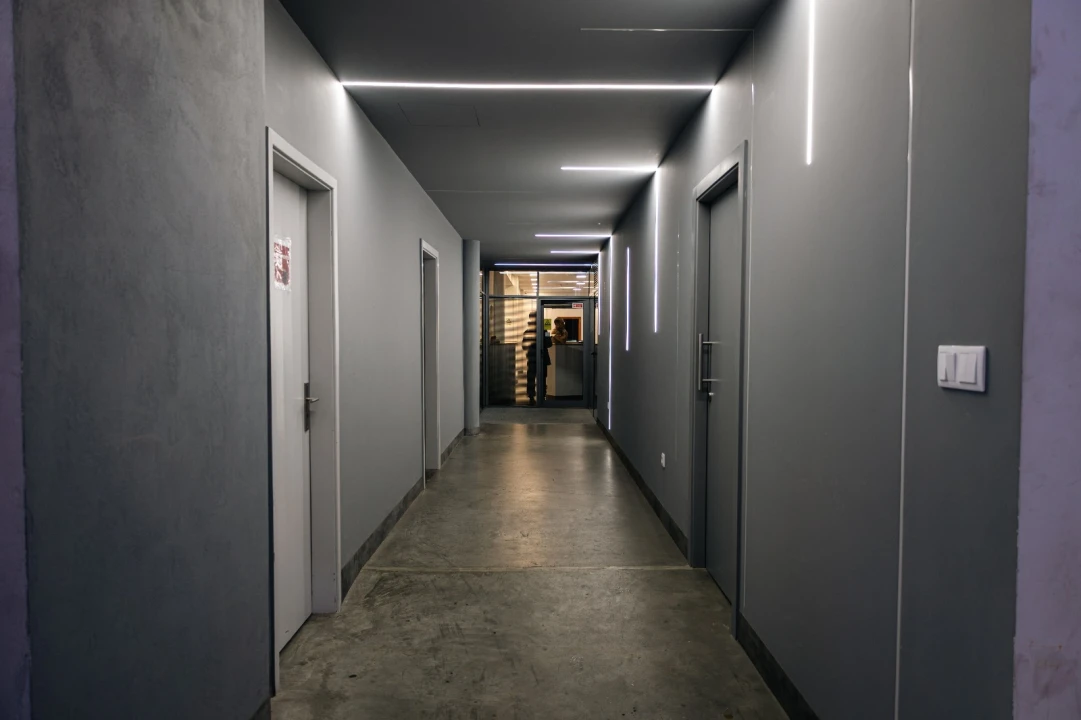 Armazém para Venda em Paços de Ferreira Foto 11