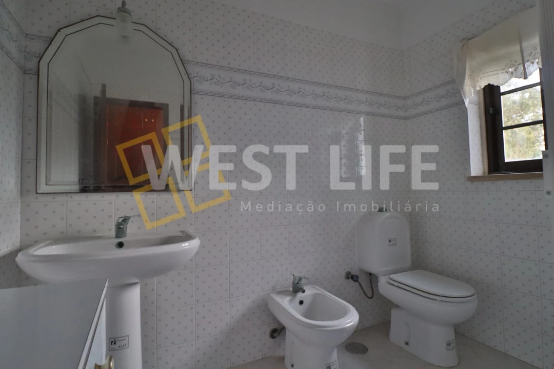 Moradia T6 para Venda em Santa Barbara Foto 15