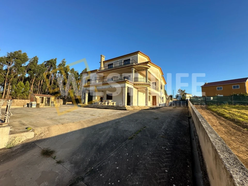 Moradia T6 para Venda em Santa Barbara Foto 38