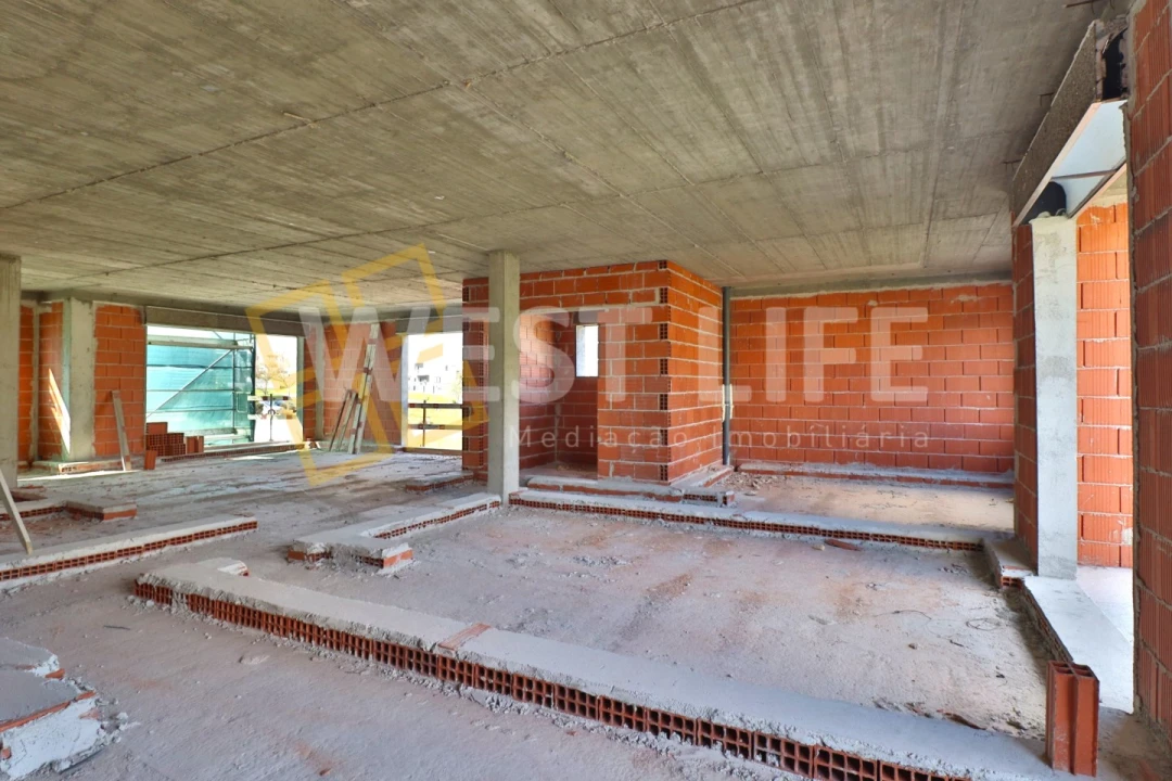 Apartamento T3 para Venda em Ramalhal Foto 1