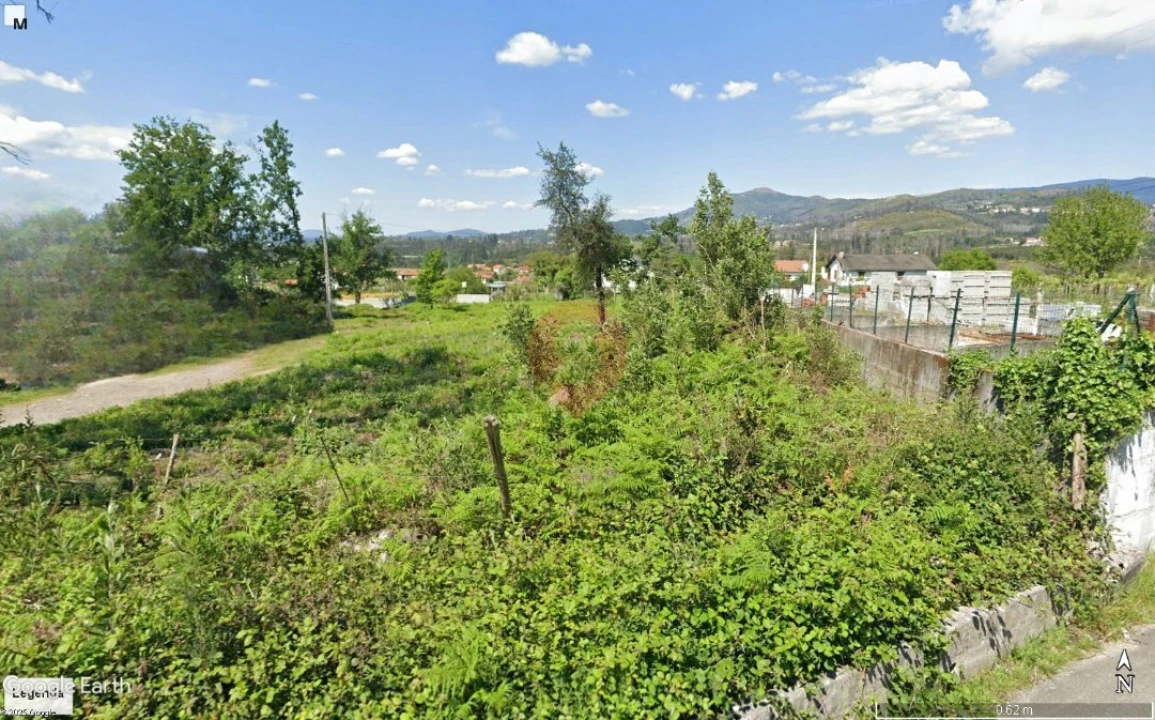 Terreno para Venda em Bela Foto 1