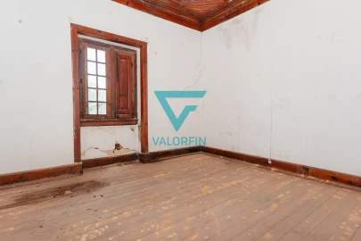 Moradia T9 para Venda em Cacia
