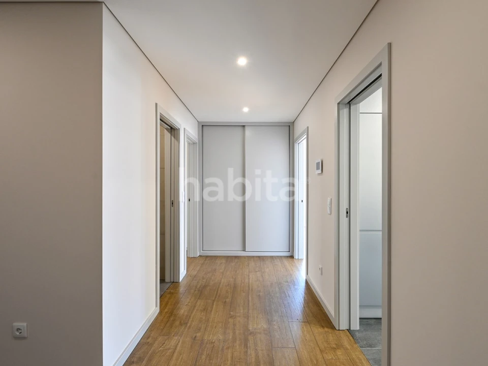 Apartamento T3 para Venda em Cedofeita, Santo Ildefonso, Sé, Miragaia, São Nicolau e Vitória Foto 6