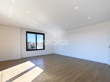 Apartamento T3 para Venda em Cedofeita, Santo Ildefonso, Sé, Miragaia, São Nicolau e Vitória