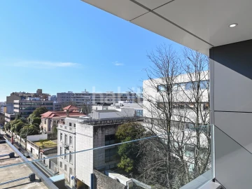 Apartamento T3 para Venda em Cedofeita, Santo Ildefonso, Sé, Miragaia, São Nicolau e Vitória