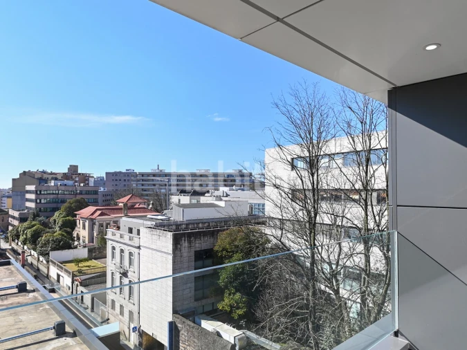 Apartamento T3 para Venda em Cedofeita, Santo Ildefonso, Sé, Miragaia, São Nicolau e Vitória Foto 7