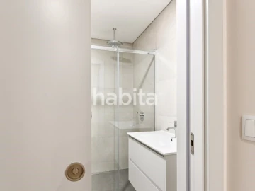 Apartamento T3 para Venda em Cedofeita, Santo Ildefonso, Sé, Miragaia, São Nicolau e Vitória