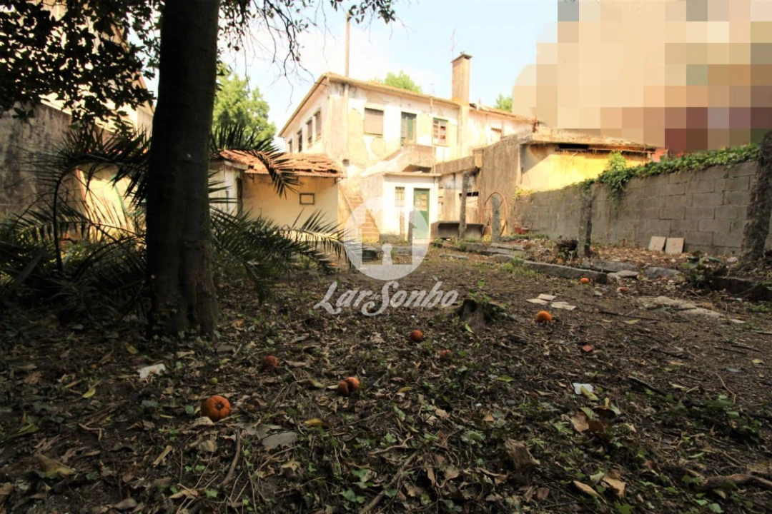 Moradia T4 para Venda em Vila Nova de Famalicão e Calendário Foto 1