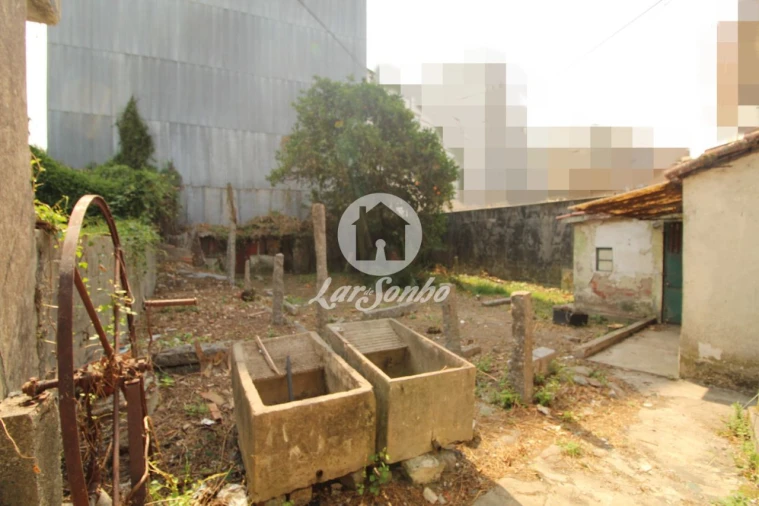 Moradia T4 para Venda em Vila Nova de Famalicão e Calendário Foto 3