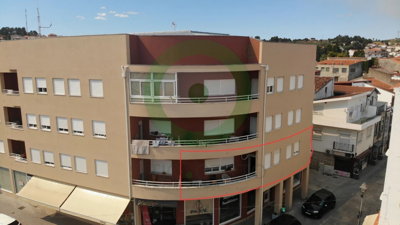 Apartamento T4 para Venda em Valpaços e Sanfins Foto 1