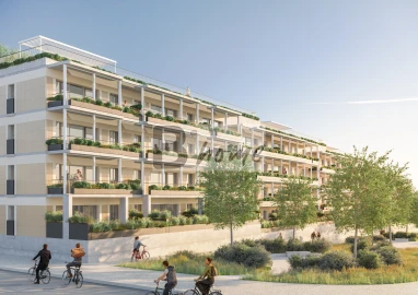 Apartamento T5 para Venda em Caparica e Trafaria