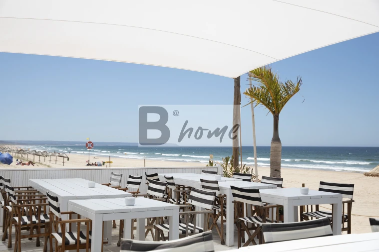 Apartamento T5 para Venda em Caparica e Trafaria Foto 11