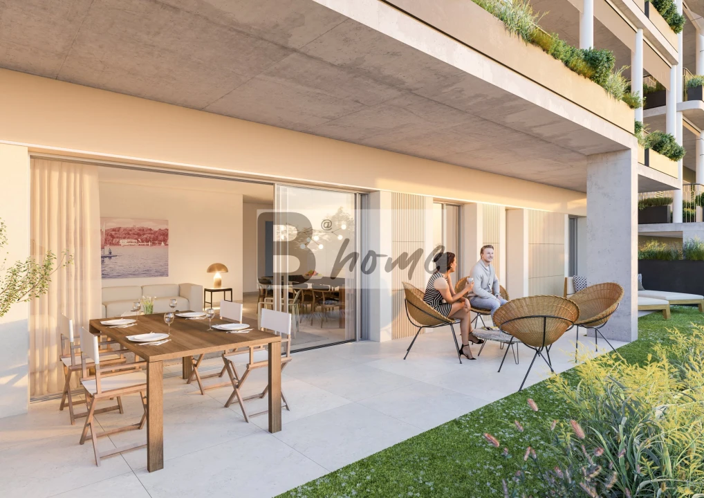 Apartamento T5 para Venda em Caparica e Trafaria Foto 2