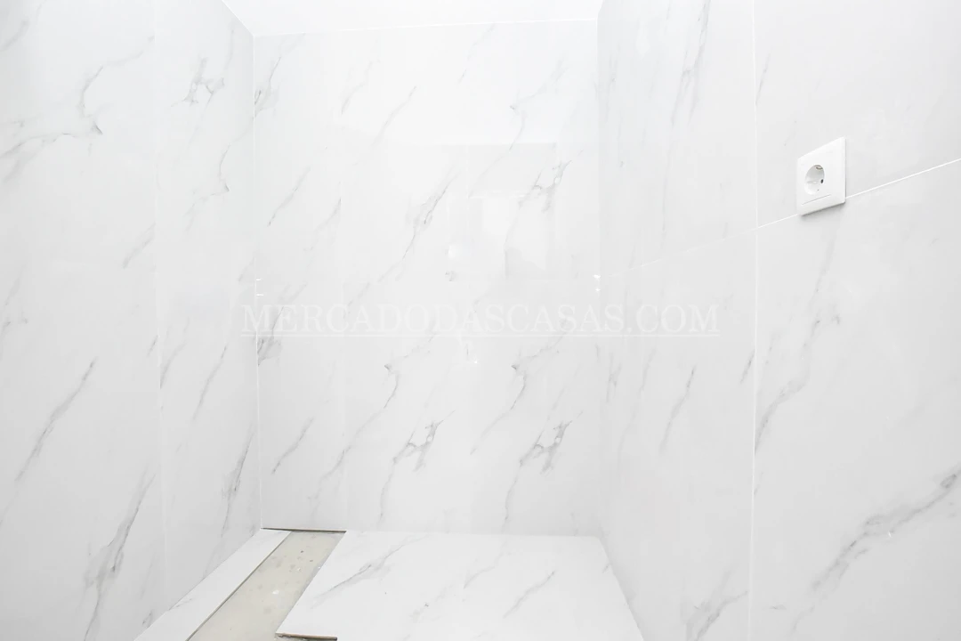 Moradia T3 para Venda em Argoncilhe Foto 10