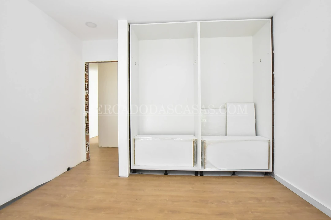 Moradia T3 para Venda em Argoncilhe Foto 6