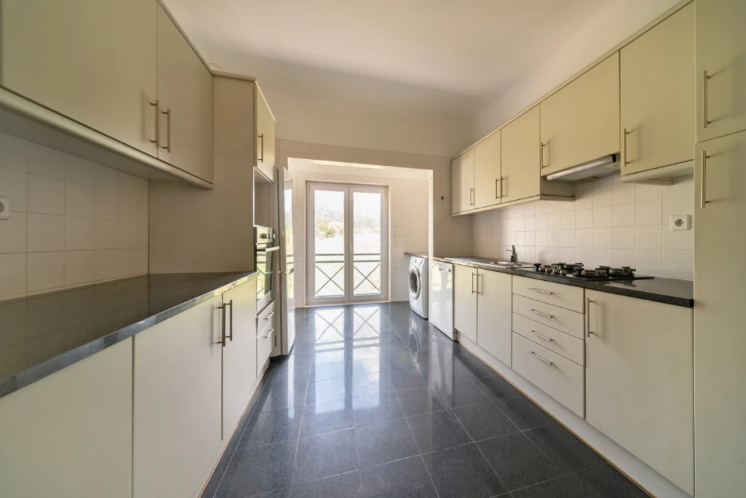 Apartamento T2 para Venda em Santa Maria e São Miguel, São Martinho, São Pedro Penaferrim Foto 11