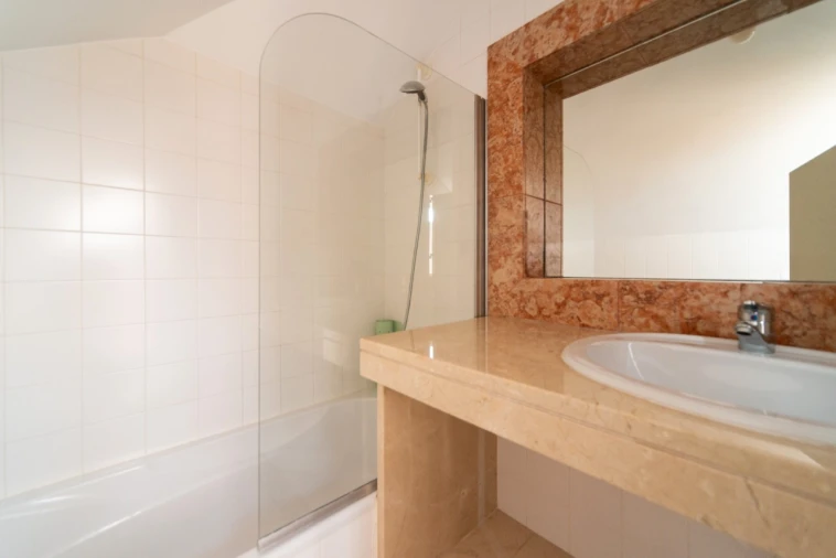 Apartamento T2 para Venda em Santa Maria e São Miguel, São Martinho, São Pedro Penaferrim Foto 16