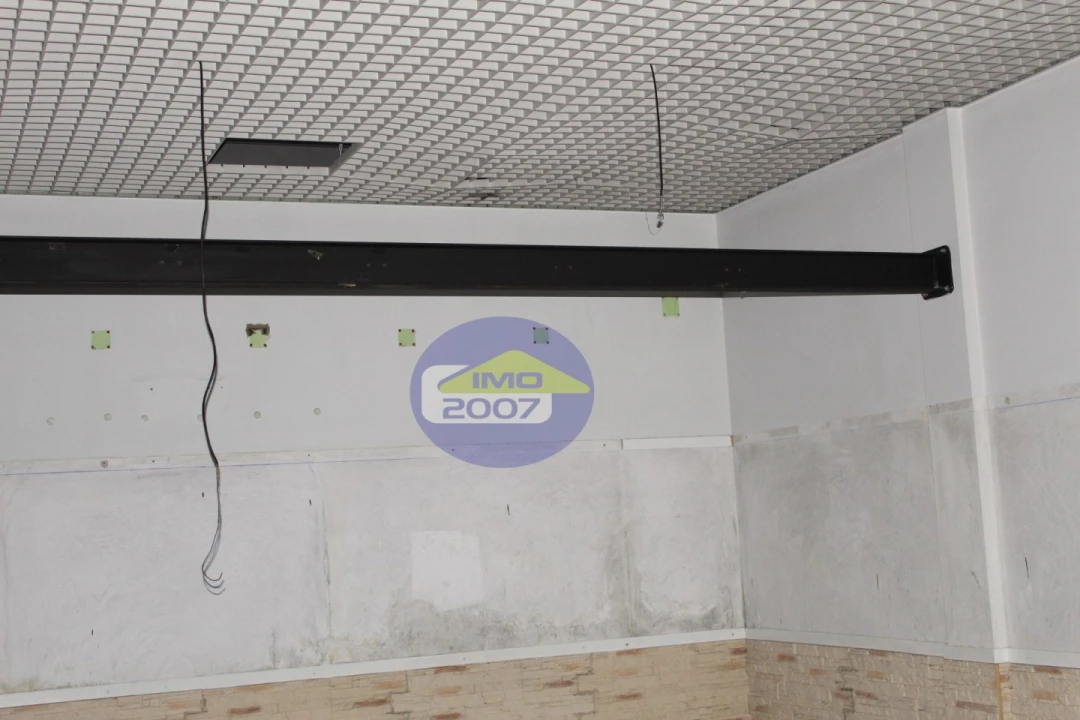 Loja para Venda em São João da Madeira Foto 50