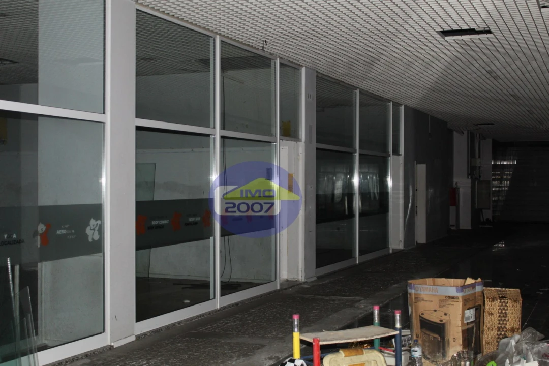 Loja para Venda em São João da Madeira Foto 54