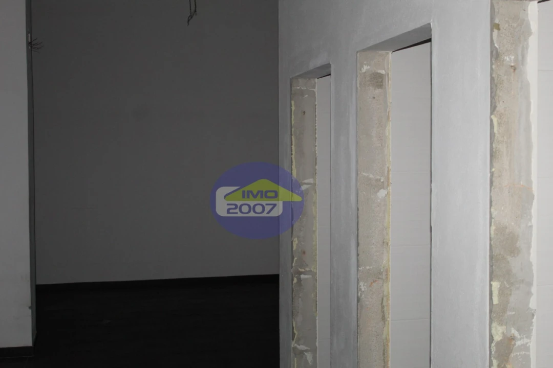 Loja para Venda em São João da Madeira Foto 63